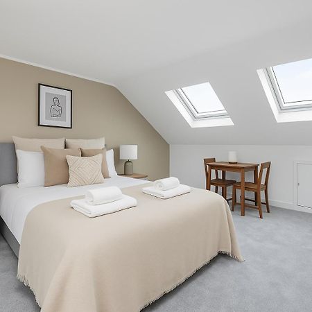 Bright Private Rooms - Peaceful Morden Location Londyn Zewnętrze zdjęcie